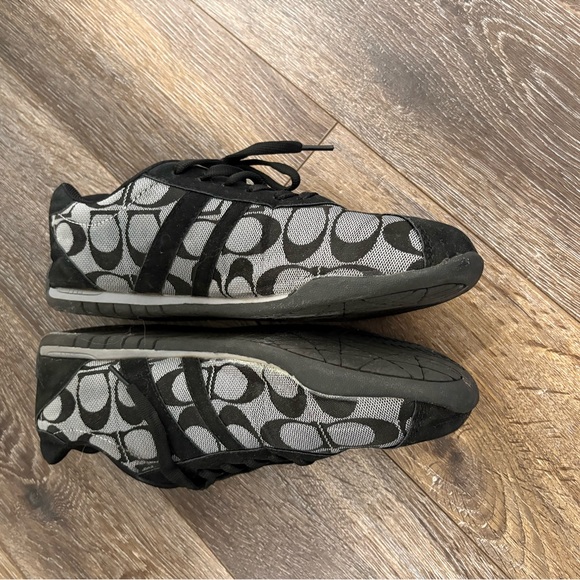 Coach monogram Black & Grey Shoes Sz 8 - Picture 8 of 9
